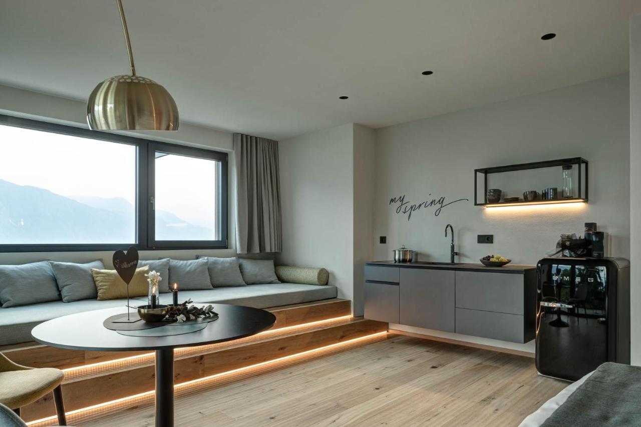 My Spring - Panoramic Suites Lana Exterior foto